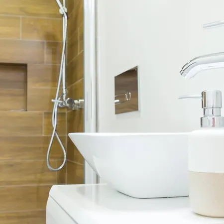 Praca 44 Apartman